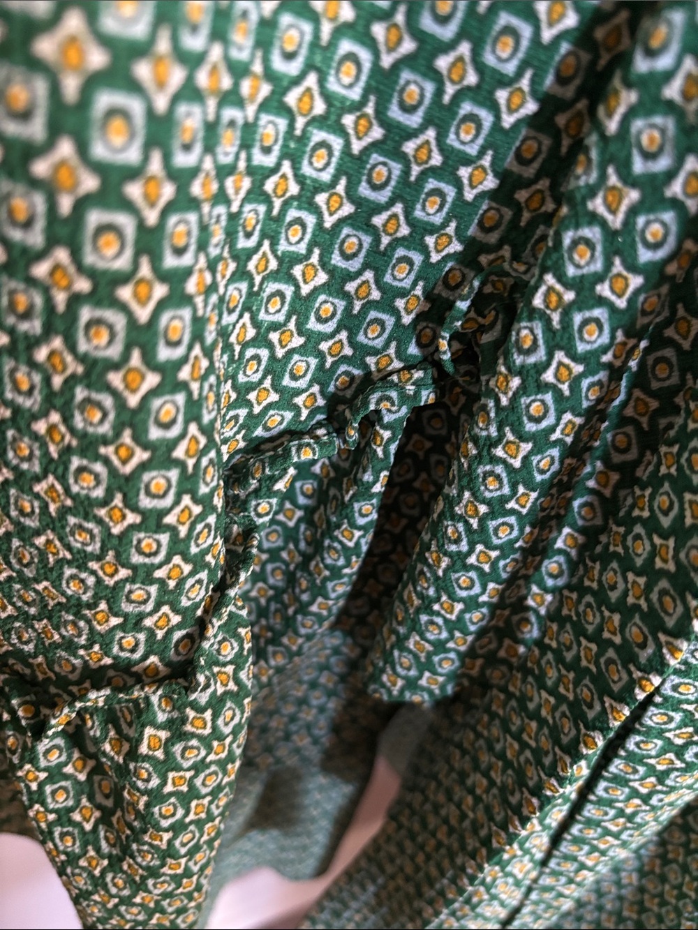 Max Studio Green Printed Wrap Midi Dress with Tie Waist ptp 20 - Picture 5 of 6